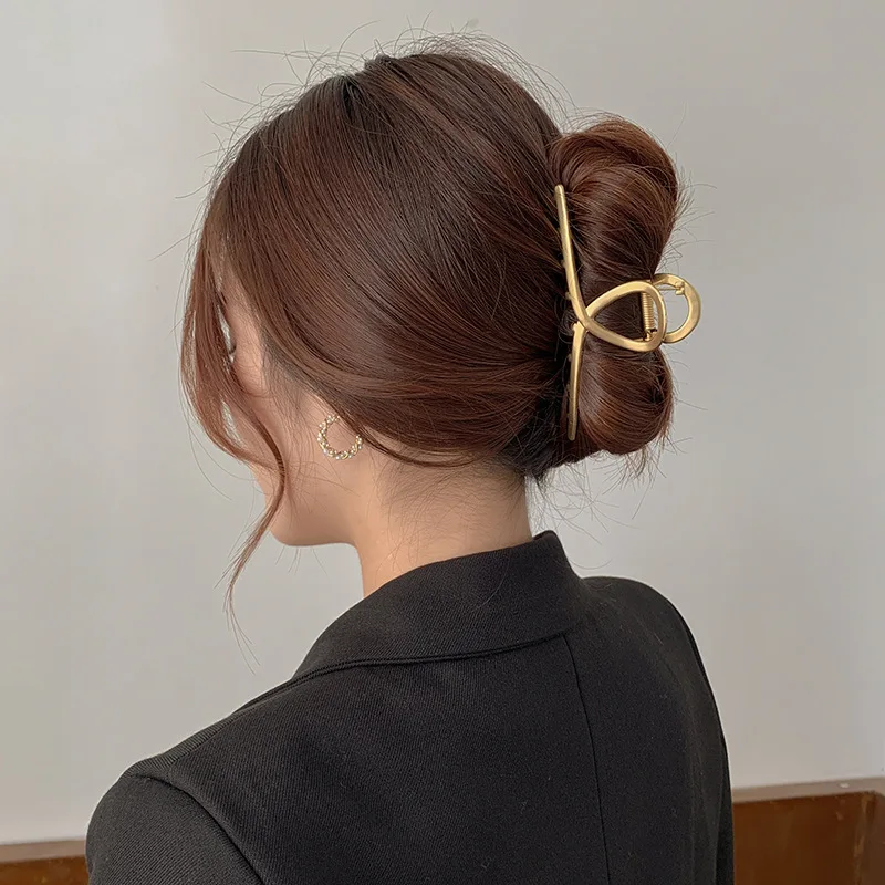 

XIALUOKE Hair Clips Hair Claw For Women Acrylic Hairpins Hair Crab Claws Girls Make UP Washing Tool Accessories Decoration