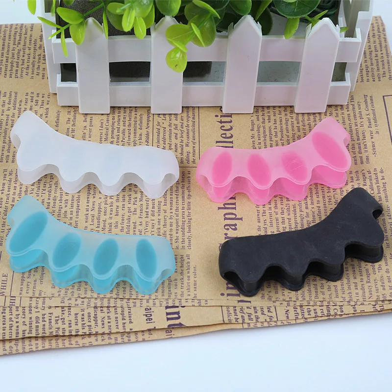 2 Pcs Silicone Toe Separators Straightener Corrector Spacer Spreader Stretcher for Bunion Relief Hammer Toes Correction | Красота и