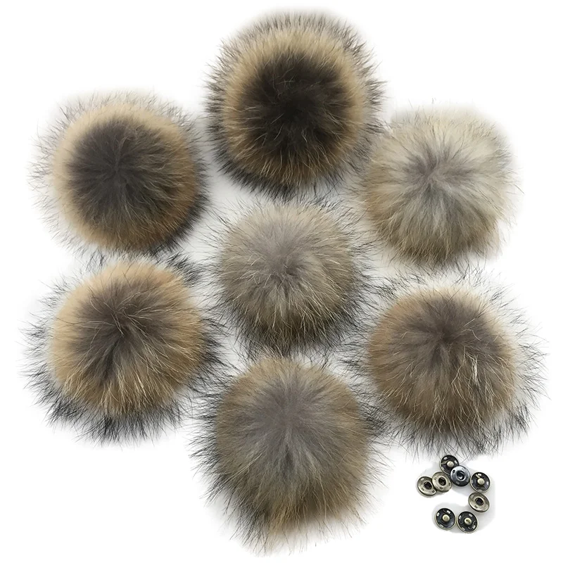 

Whosale 5pcs/ Lot DIY Natural Pompom Raccoon Fox Fur Pom Poms Fur Balls for Knitted Hat Cap Beanies Scarf Real Fur Pompoms