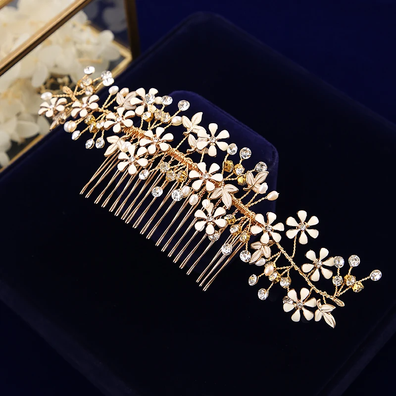 

Exquisite Gold Little Flower Bridal Hair Combs Crystal Brides Hair Sticks Wedding Accessories