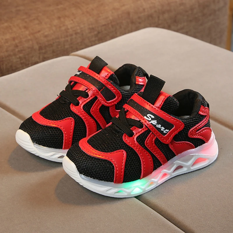Детские светящиеся кроссовки спортивная обувь со светодиодной подсветкой для