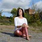 Женские облегающие кожаные брюки Melody Wear с эффектом пуш-ап, брюки из мягкой искусственной кожи с металлическим эффектом, со средней талией, женские штаны для бега