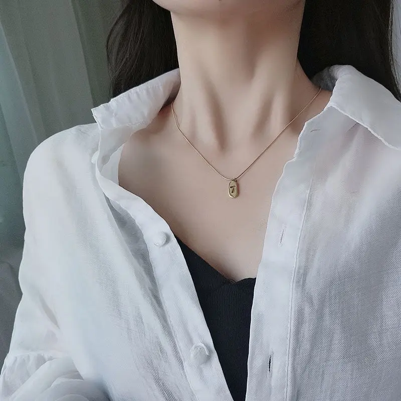 

New Titanium Steel Clavicle Pendant Necklace Digital Simple Fashion Temperament Lady Geometric Short Necklace Jewelry Gift
