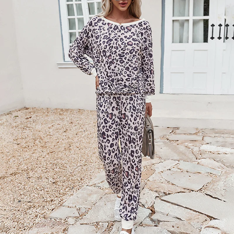 

Fashion Women's Suit New Spring Casual Round Neck Pullover Leopard Print Sexy Regular Trousers Two-piece Suit Donsignet