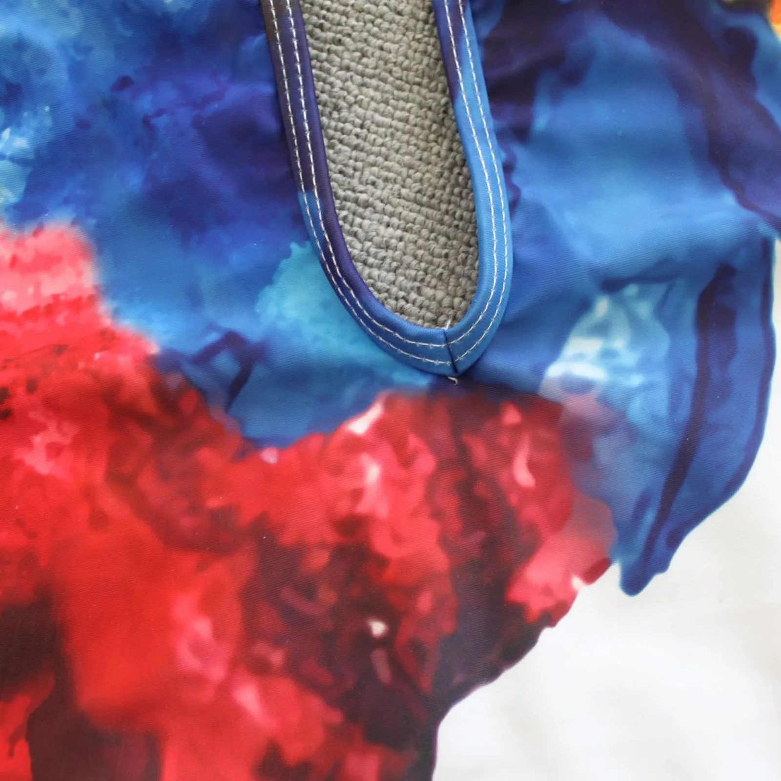 Женское пикантное боди с открытой спиной и V-образным вырезом женское сплошное