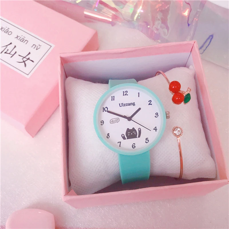 Женские кварцевые часы с маленьким циферблатом и силиконовым ремешком | Наручные