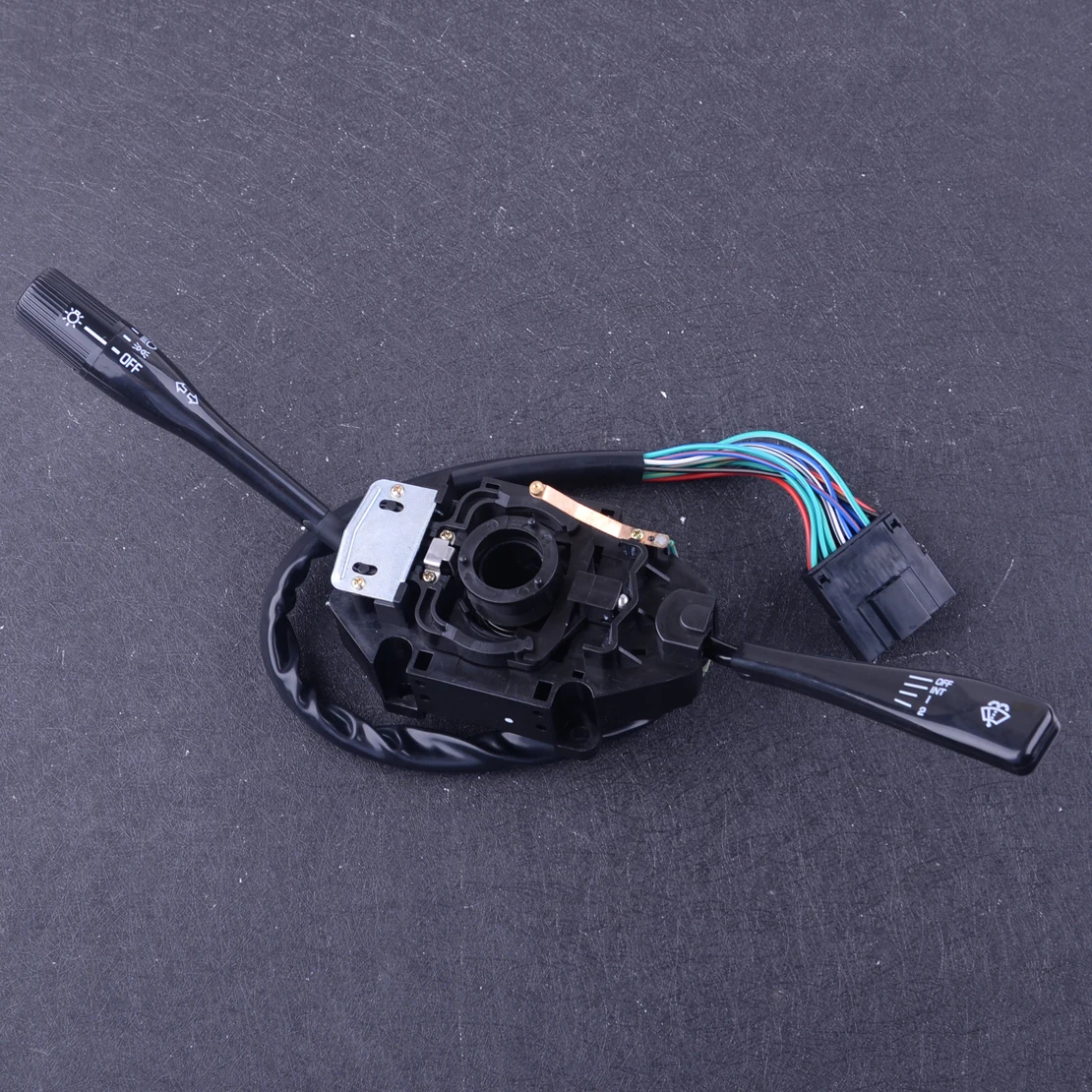 CITALL MB571632 Пластиковый черный Автомобильный комбинированный светильник с