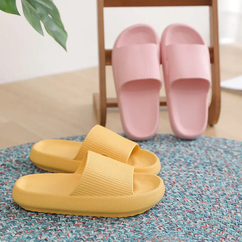 

Women Summer Slippers Couple's Slipper Thick Bottom Fashion Shoes Bathroom Home Soft Men Ladies Boys Girls Slide Sandals 2021