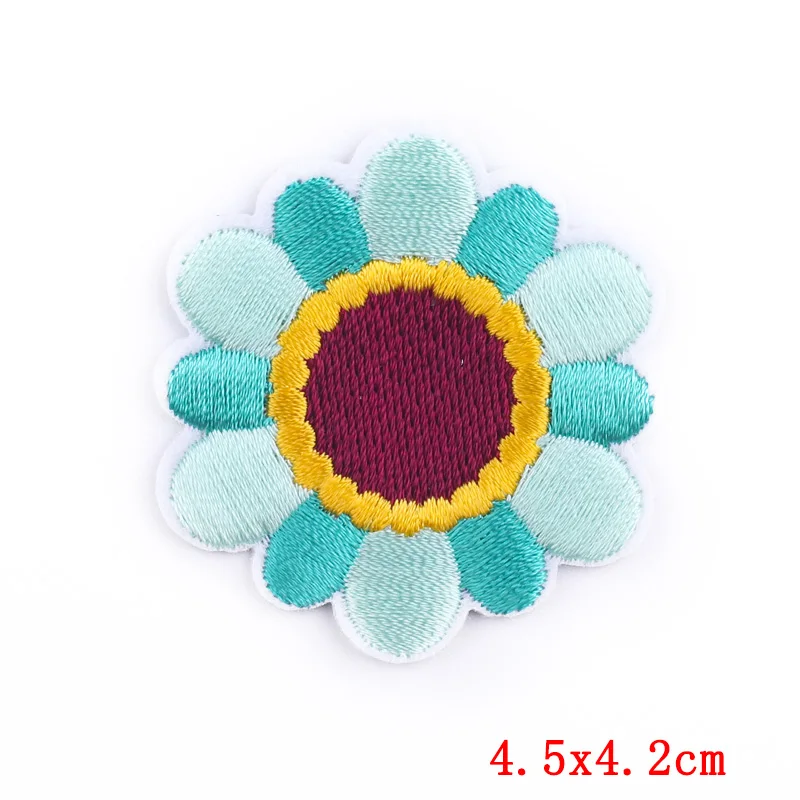 

Prajna 12 Colors Sunflower Patches Embroidery Patches For Clothing Applique DIY Iron On Cartoon Patches On Clothes Jacket Decor
