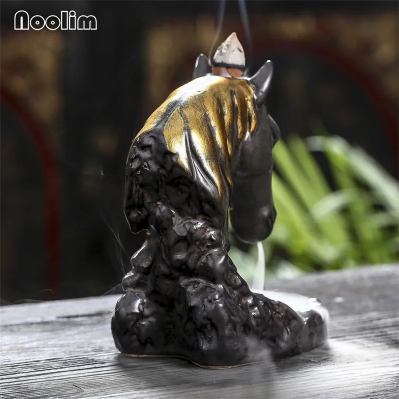 Керамическая подставка для курильницы с золотистой лошадью креативная в форме