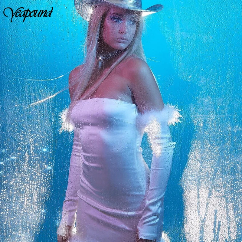 

Сексуальное атласное мини-платье с перьями, женское летнее вечернее платье, Клубное платье с открытыми плечами, женское Бандажное платье, н...