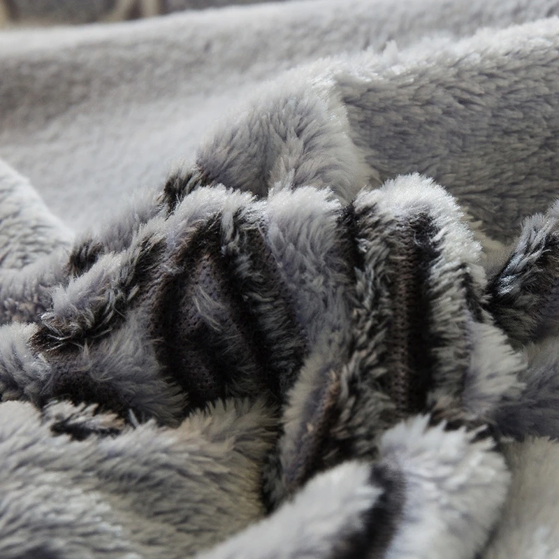 

Yaapeet Universal Velvet Blanket Bed Sheet Super Soft Warm Cozy Flat Sheet for Couch Bed Chair Thickened Nap Woolen Blanket