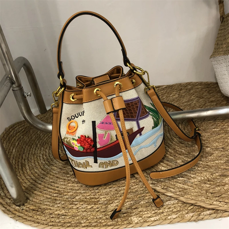 Женская Холщовая Сумка в стиле пэчворк с вышивкой сумочки на плечо мессенджер