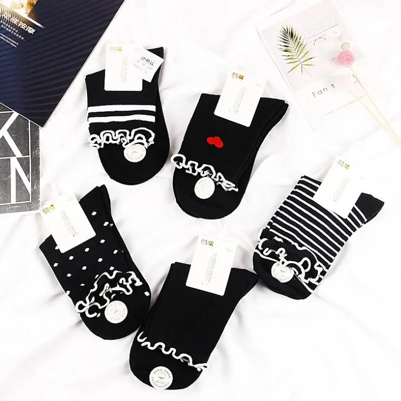 5 Pairs Black White Student Cotton Socks Girls Striped Heart Dot Printed Crew Sock Woman Wrinkled Cuff Cotton Summer Ankle Socks