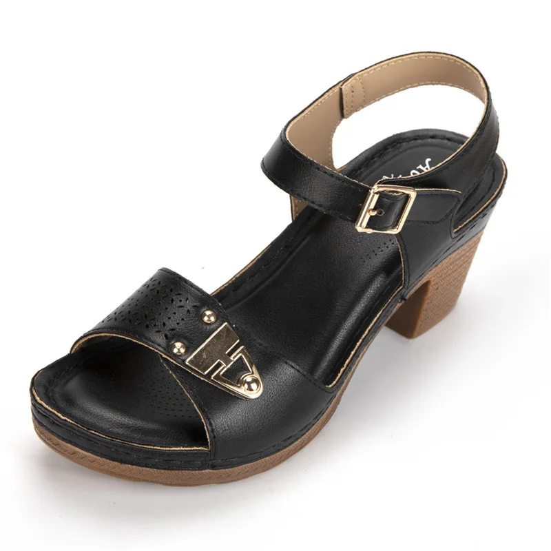 European and American Sandals Women's 2021 Summer New Women's Chunky Heel High Heel Shoes Lightweight Casual Beach Heels