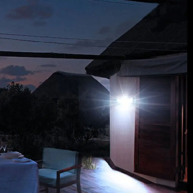 

Outdoor Solar Sensor Wall Light 100LED Outdoor Garden Wall Light Three-sided Luminous Waterproof