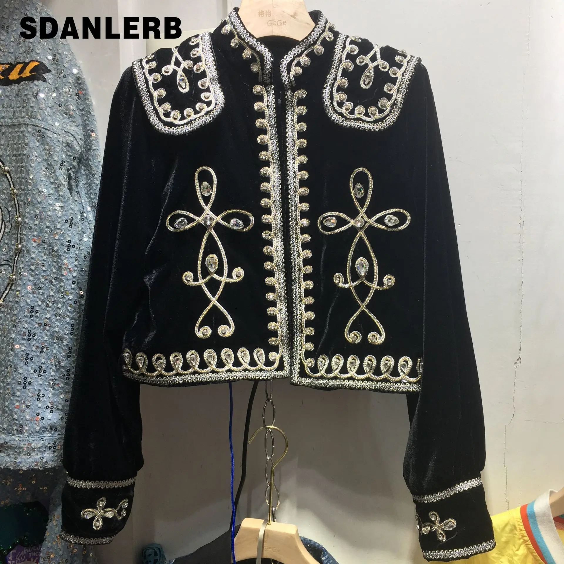 

Женский бархатный Кардиган с длинным рукавом, черный короткий кардиган с длинными рукавами и пряжками, осень 2021