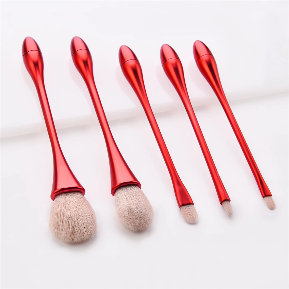 Кисти для макияжа 5 шт./лот Мягкие пудры основы консилера волос хайлайтера румян