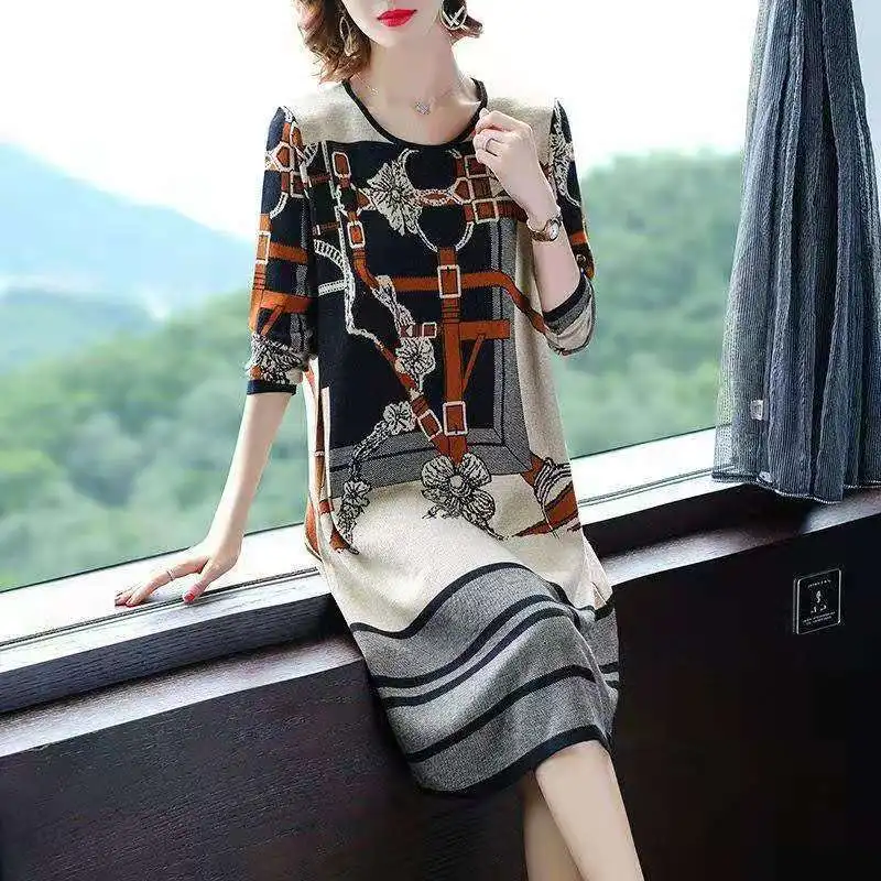 

2021 Jacquard Knitted Sweater Dress Women Autumn Winter New Fashion O-Neck Long Sleeve Knee-Length Bottom Clothing High Quality