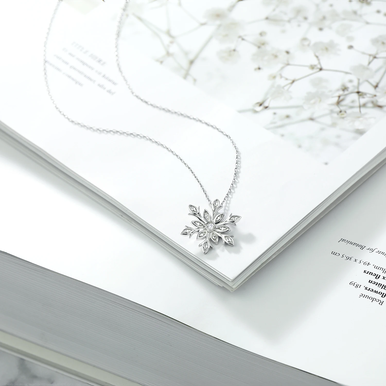 GemStoneKing цельное 925 пробы Серебряное ювелирное изделие изысканно изготовленное бриллиантовое ожерелье с подвеской в виде снежинки для женщин