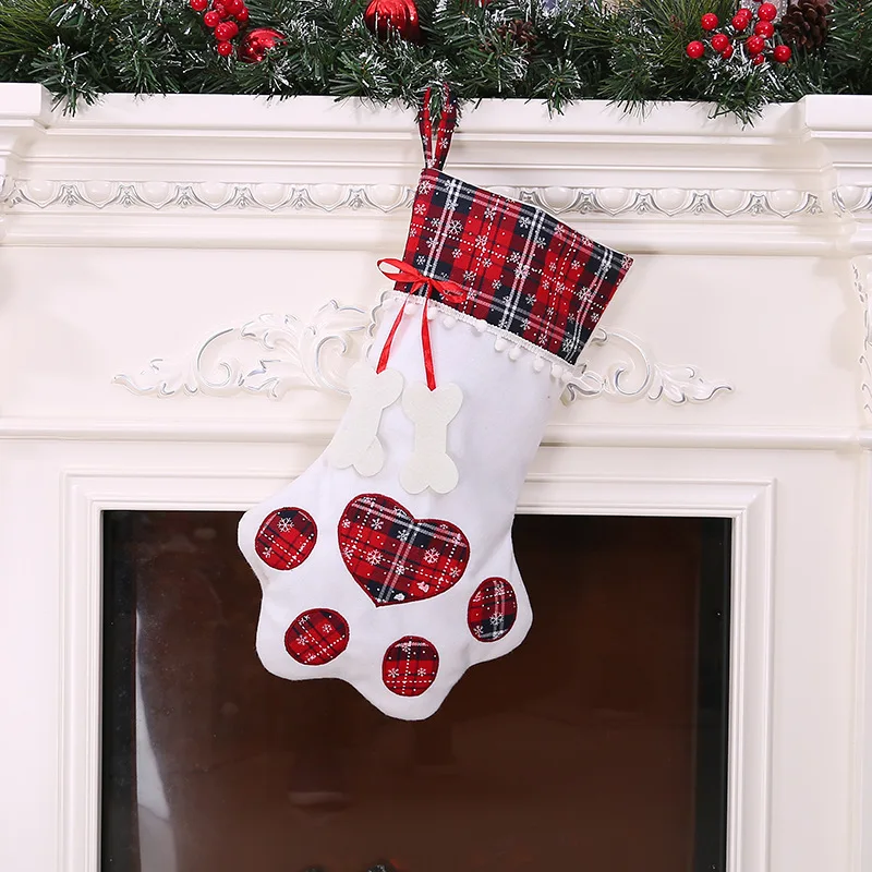 

Plaid Christmas Gift Bags Pet Dog Cat Paw Stocking New Year Gift Bag for Pet Dog Cat Christmas Goods Xmas Tree Hanging Ornaments