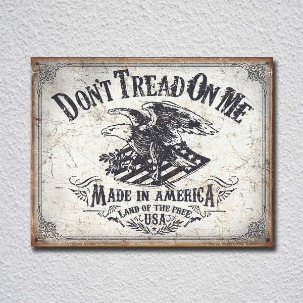

Don't Tread On Me - Land of the Free Tin Sign Metal Sign Metal Poster Metal Decor Metal Painting Wall Sticker Wall Sign