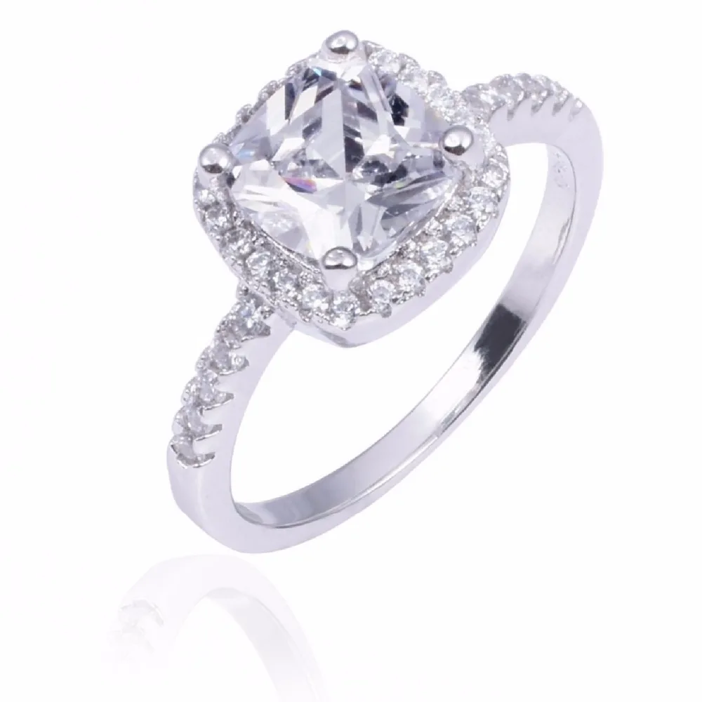 Акция! Женское Обручальное кольцо из серебра 100% пробы с искусственным