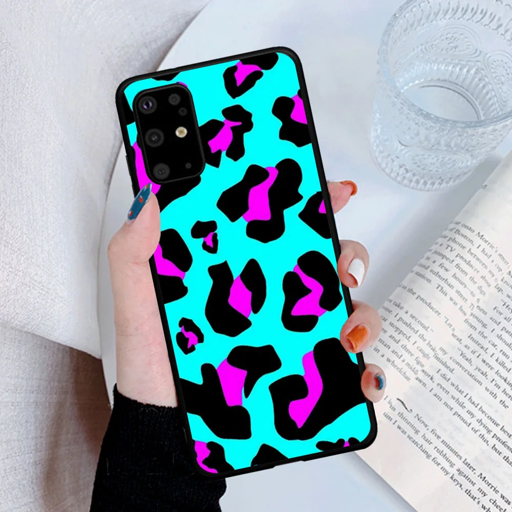 Лидер продаж Цвета: белый розовый и зеленый из коровьей кожи с леопардовым