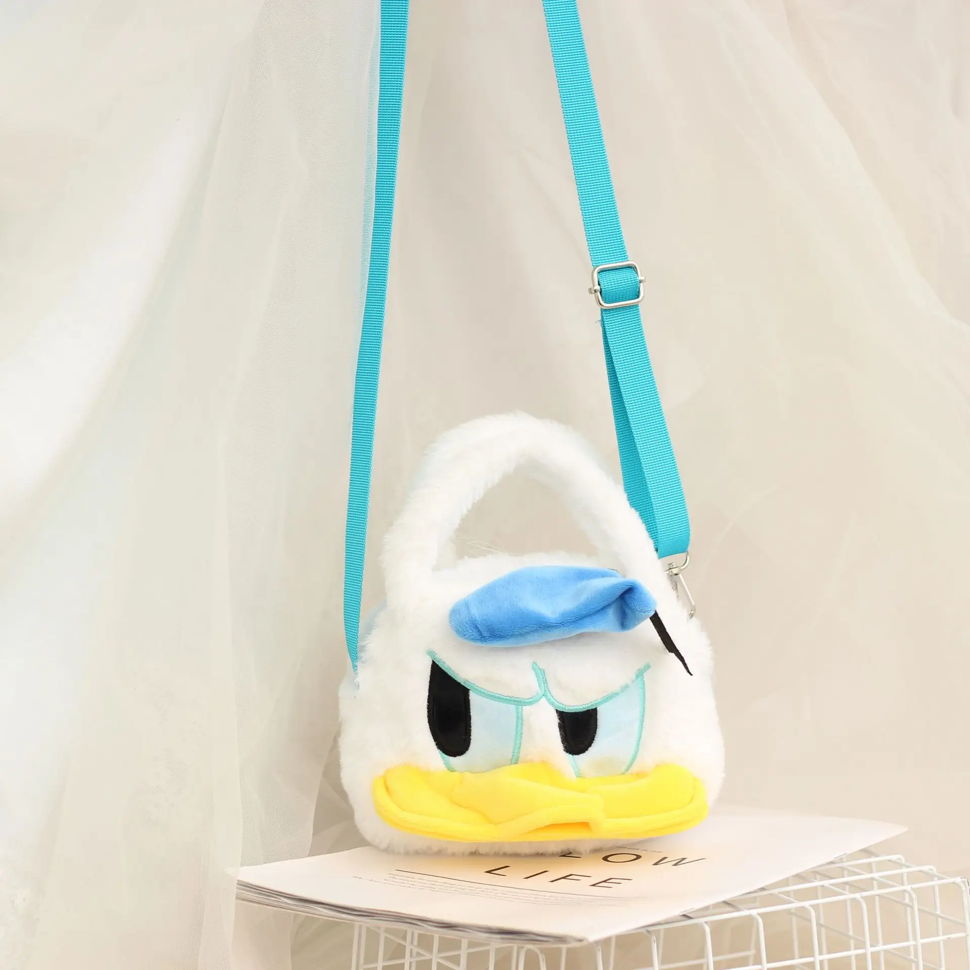 

Disney cartoon anime Donald Duck cute plush shoulder bag coin bag Handbag Stuff Plush Messenger Bag Holiday Birthday Gift