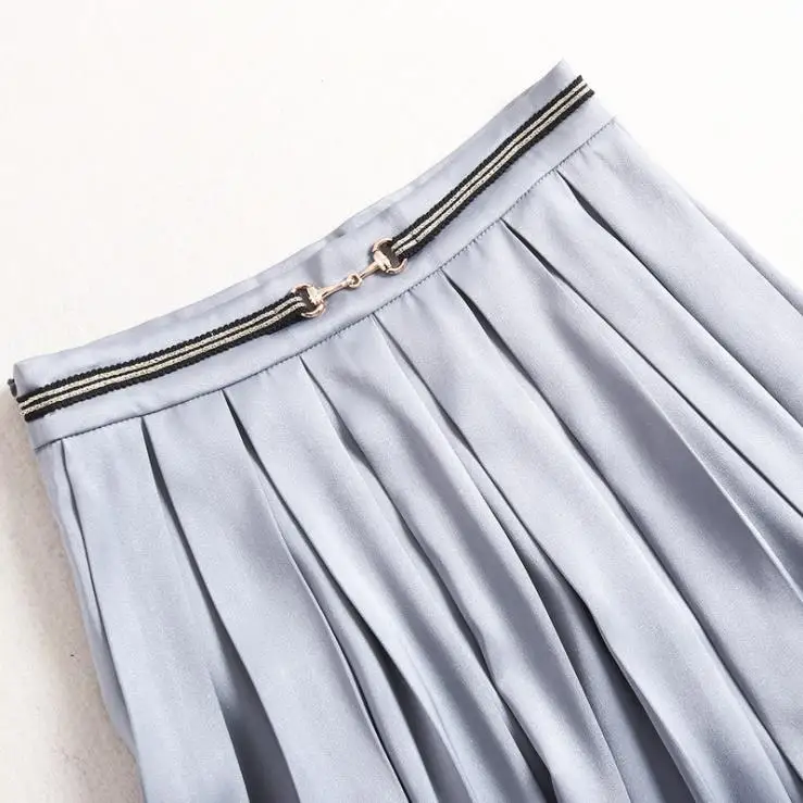 2021 for European Spring and American women's wear single breasted jacket with seven-point sleeves Pleated skirt Fashion suit