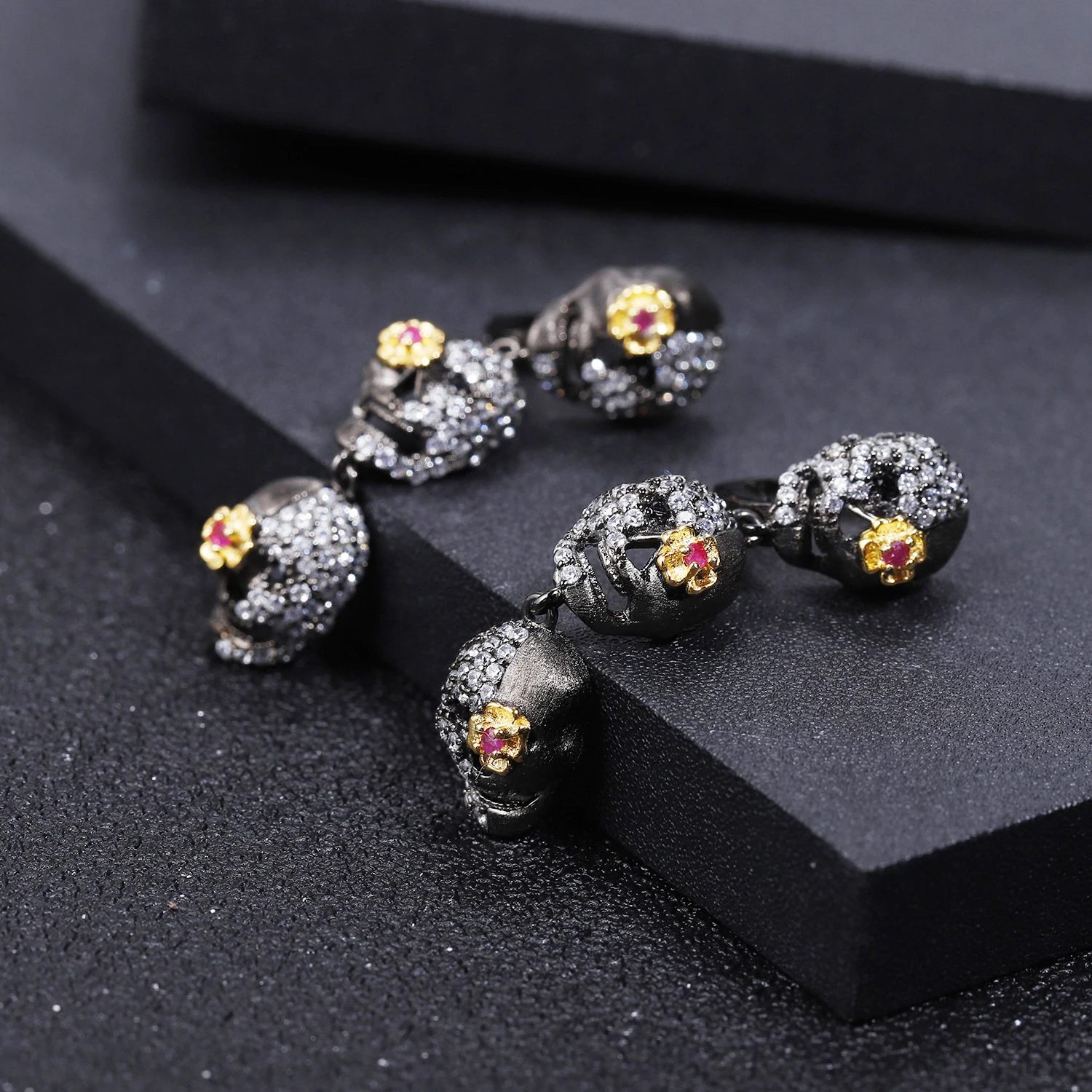 Серьги ручной работы в виде черепа для женщин украшения готическом стиле