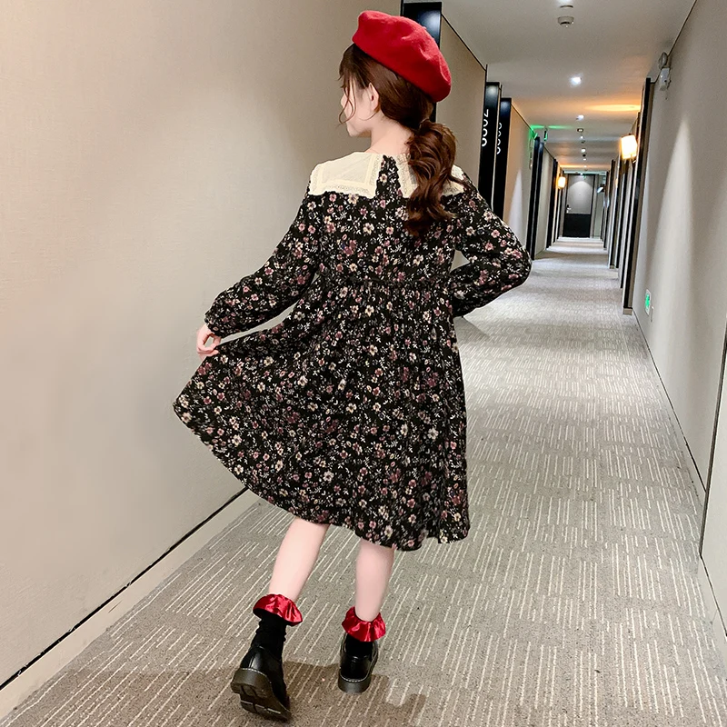 

Children's Clothing