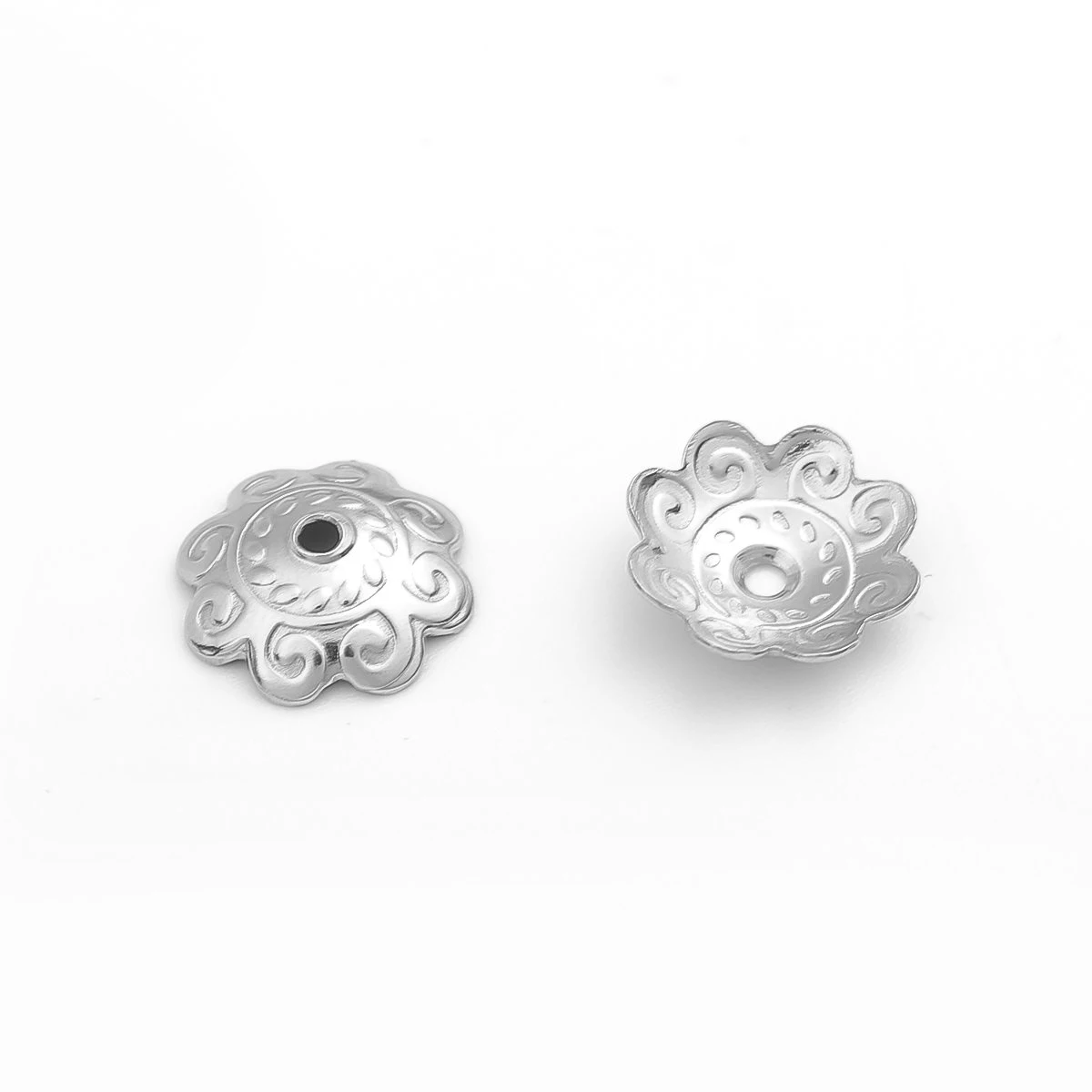 Шапочки из нержавеющей стали для бусин 100 шт. 11 мм в виде цветка серебристого