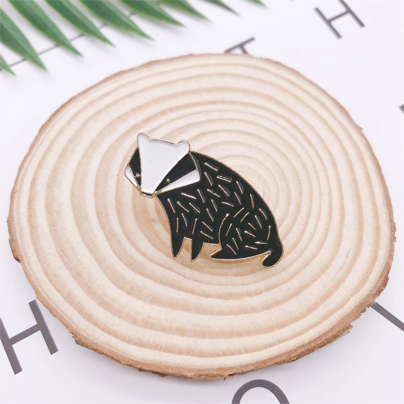 Эмалированная брошь в виде мультяшных животных черная собака кошка лиса