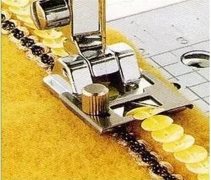 Бытовые Запчасти для швейных машин прижимная лапка 9905 (# SA141) /прижимная плетения |