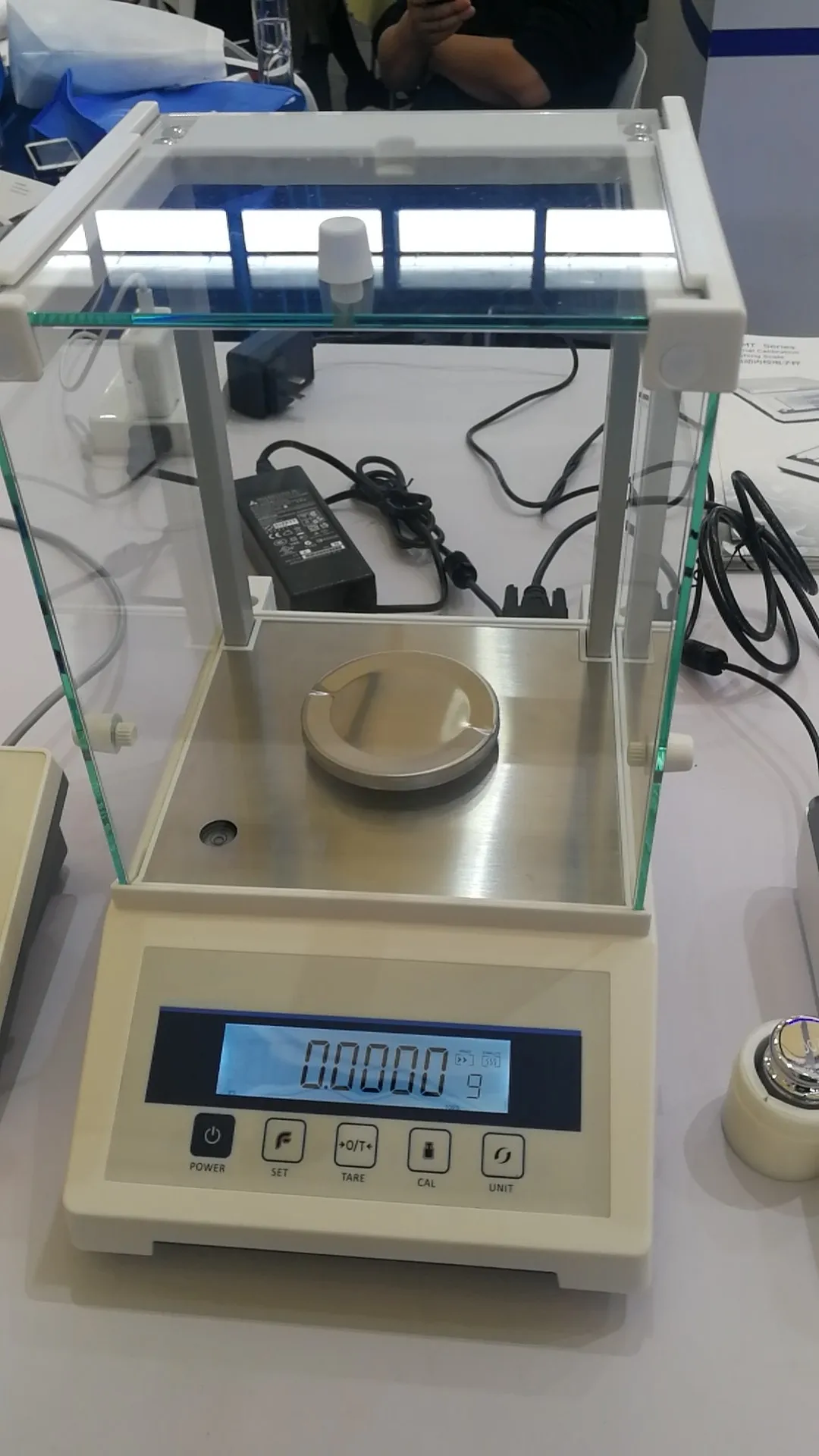 

New design analytical balance 0.0001g laboratory lab balance electronic balance price