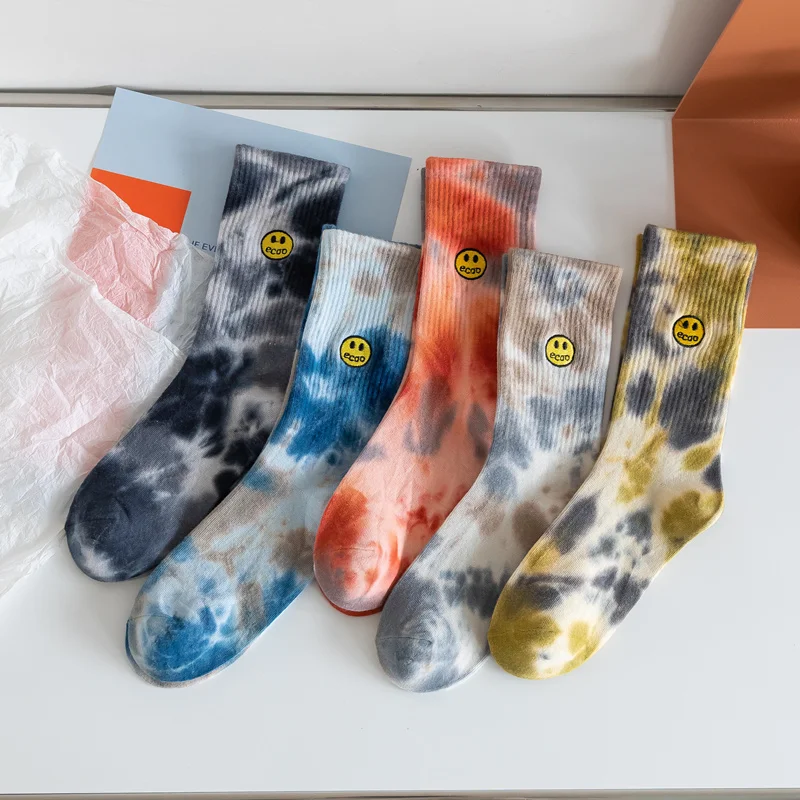

Trendy men socks Happy women socks Tie dye men socks Smiling face Skateboarding socks Sport stockings Tennis socks Funny socks