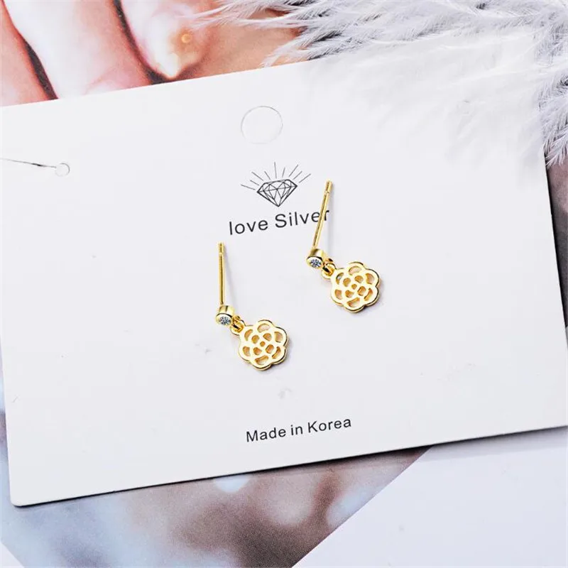 New Personality Rose Female Korean Style 925 Sterling Silver Jewelry Fashion Design Hollow Flower Crystal Stud Earrings SE800 |