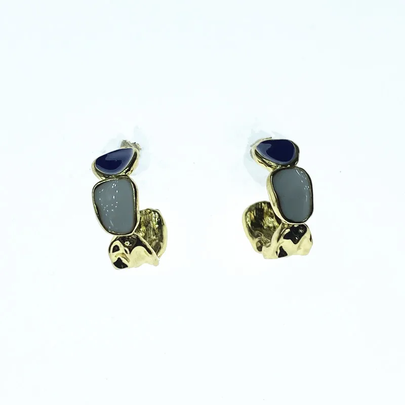 

French Retro Contrast Color Drip Oil Pierced Earrings Female Ins Style Cold Wind Metal Earring Versatile Party Jewelry Gift