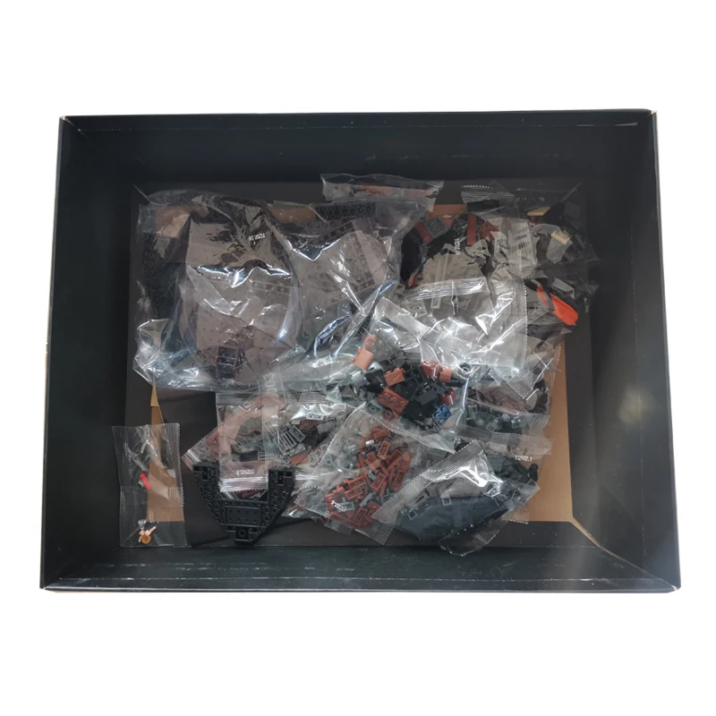 

806PCS Pirate Ship Ambush Model Building Blocks Compatible 79008 Bricks Children Toys