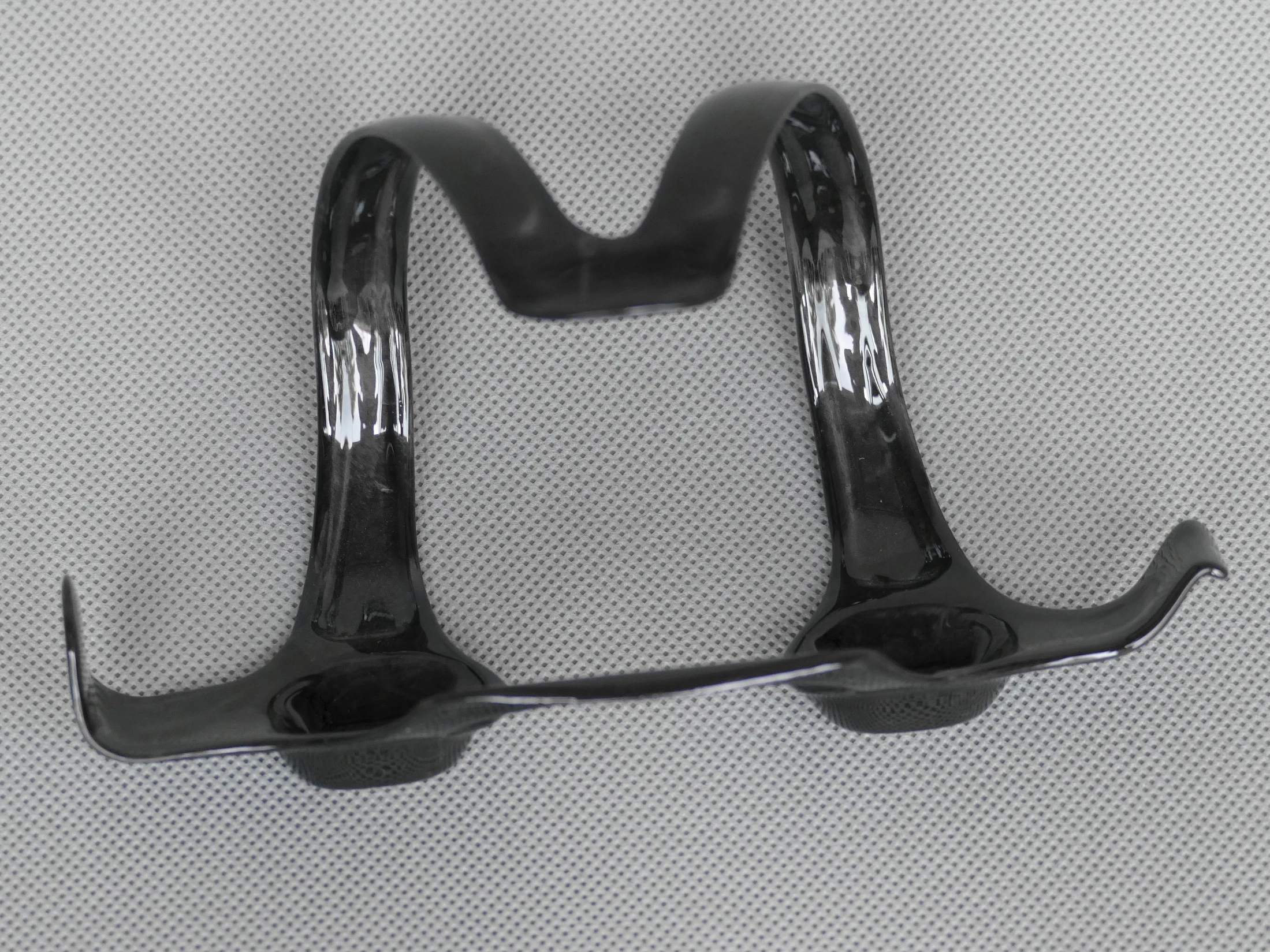 

CG-28 High Quality Brand New Full Carbon Water Bottle Holder Mountain Bike Road Bicycle Cycling Water Bottle Cage