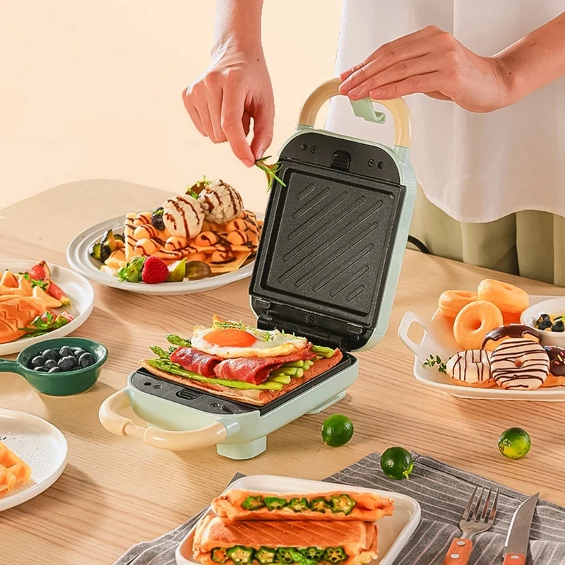 

Electric Sandwich Maker Machine Waffle Maker Toaster Baking takoyaki Pancake Sandwichera Breakfast Maker Egg Cake Oven 220V