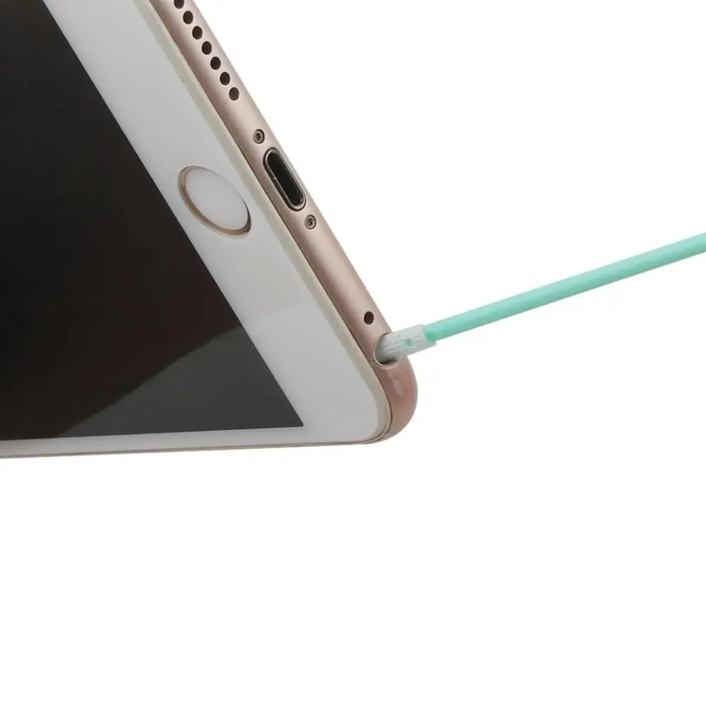 Палочка для чистки из микрофибры с зарядным портом и разъемом наушников |