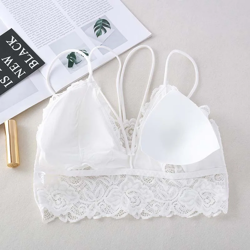 Женский бюстгальтер пуш-ап кружевной с треугольными чашечками без косточек