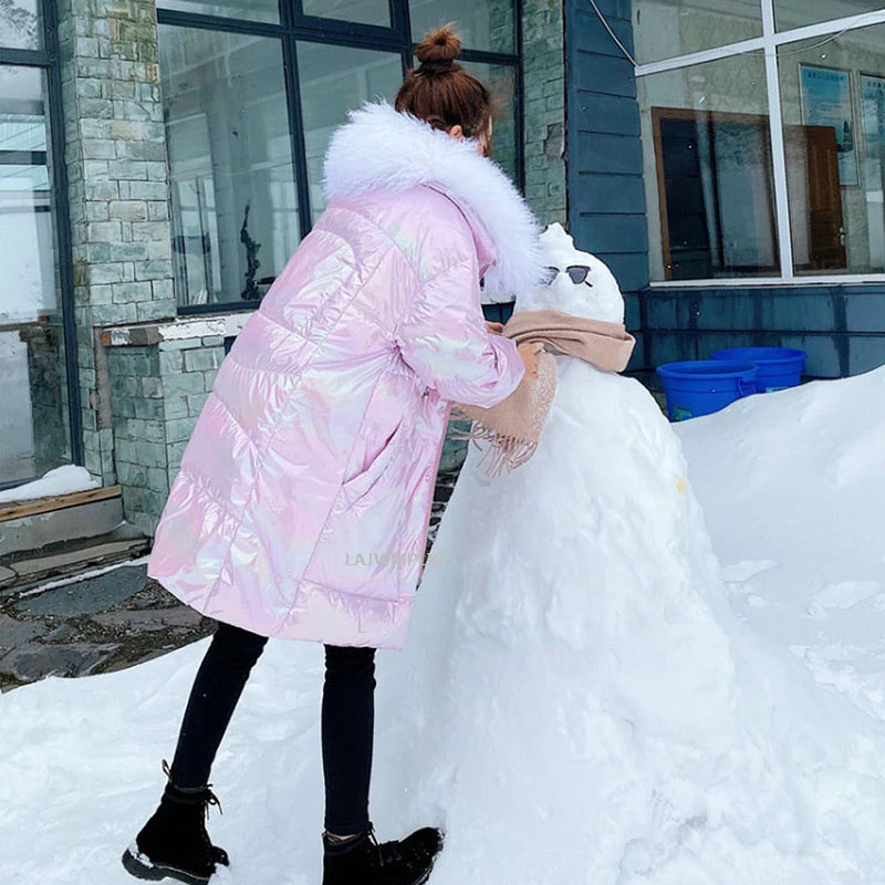 Модная зимняя женская длинная блестящая куртка с большим воротником из