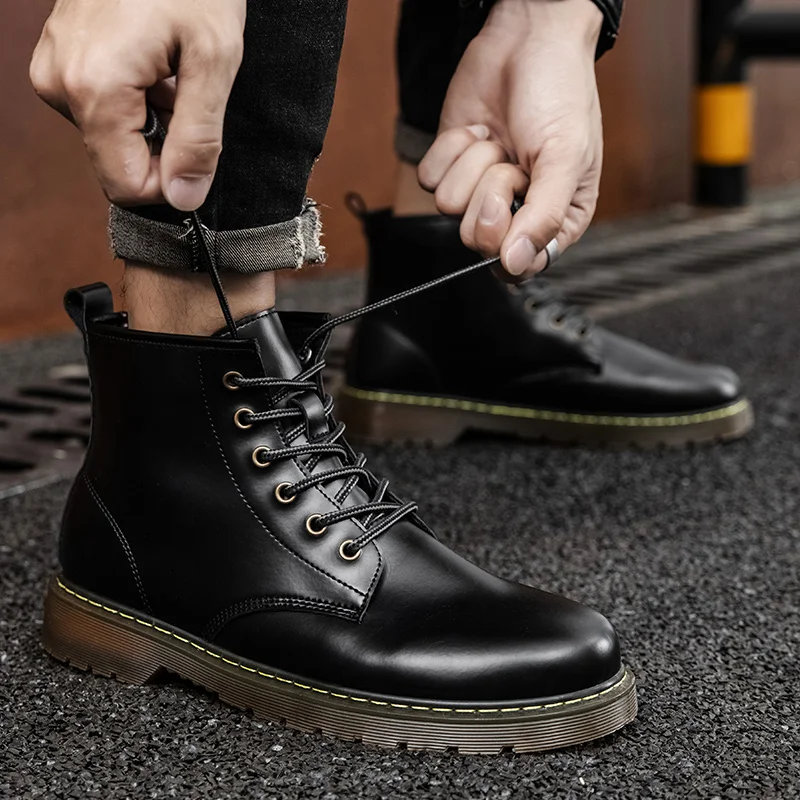

Men Casual Shoes Mid-Calf Boots Trend Short Boots Comfortable Leather Basic Boots Light Waterproof Men Shoes Fashion Ankle Boots