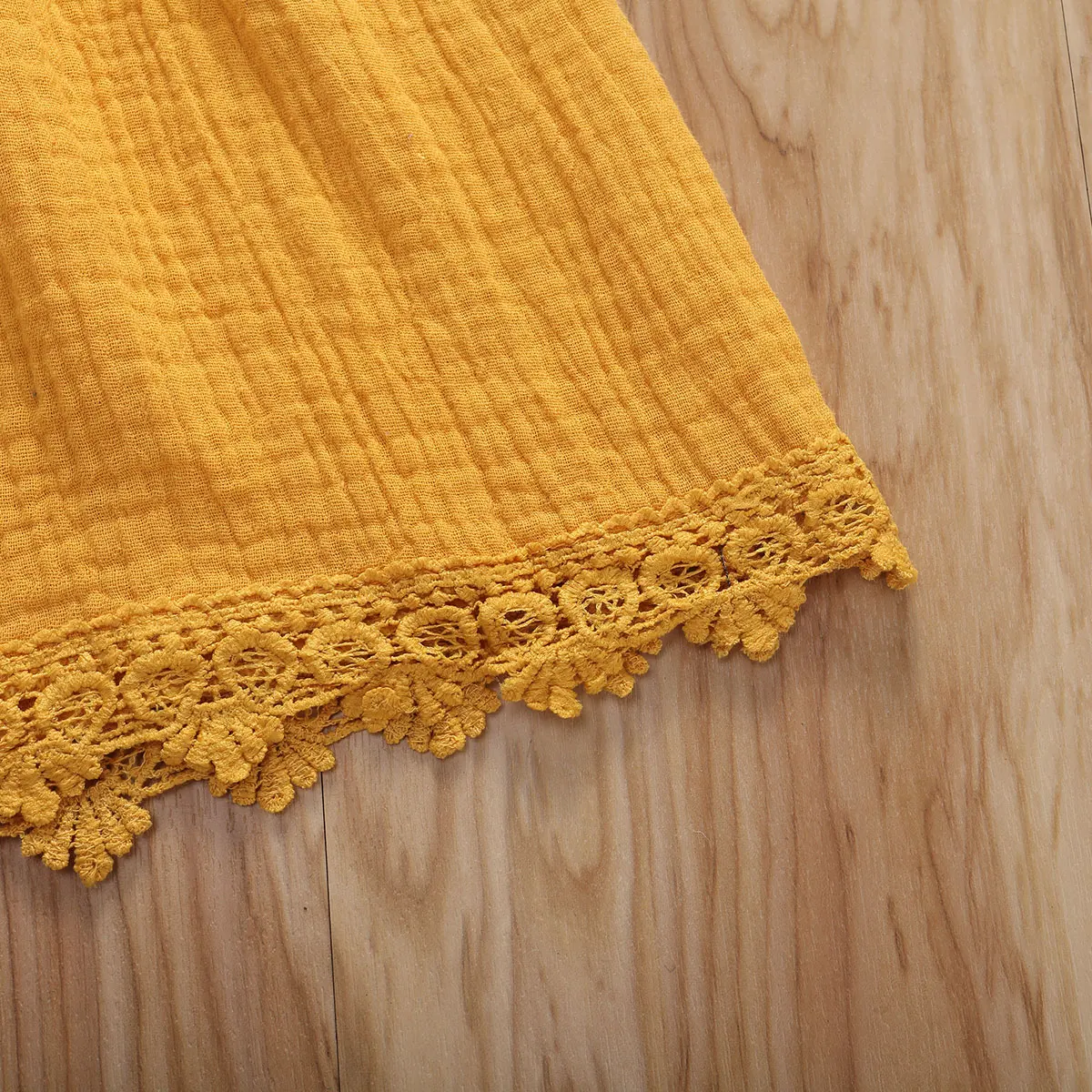 Милое летнее платье для маленьких девочек 4 цвета однотонное с оборками на