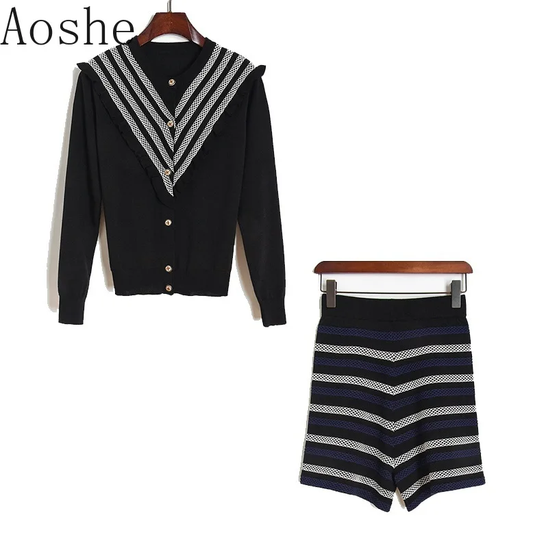 Женский комплект из двух предметов: кардиган свитер и шорты в полоску| |