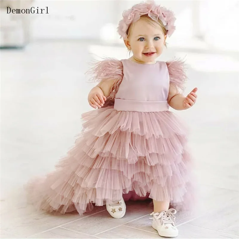 

Cute Puffy Baby Girl Birthday Dresses Layers Tulle O Neck Little Princess Party Gown Big Bow Backless Infant Clothes