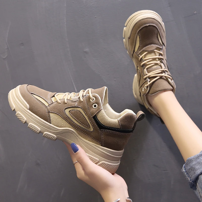 Женские кроссовки на платформе Fujin весенние дышащие с круглым носком и толстой